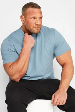 FARAH Big & Tall Light Blue Core T-Shirt